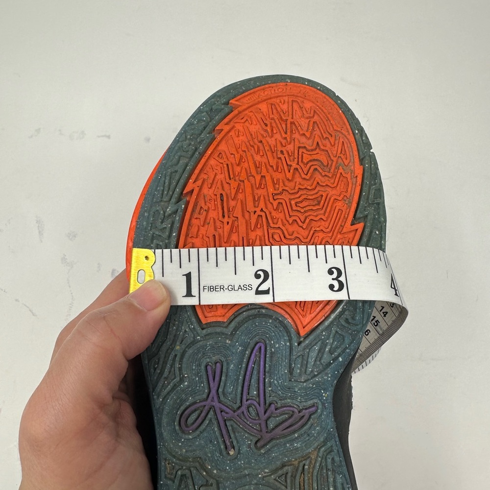 Nike Little Kid's Kyrie Infinity SE Boy's 3Y - Picture 12 of 16